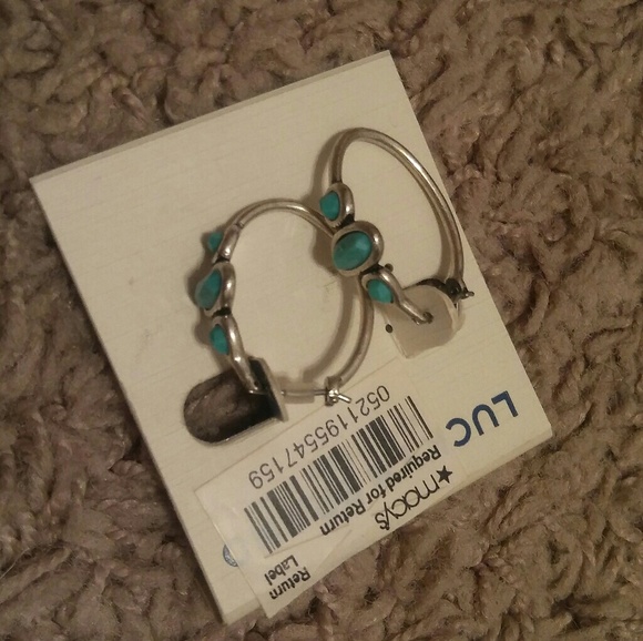 LUCKY earrings - Picture 1 of 1
